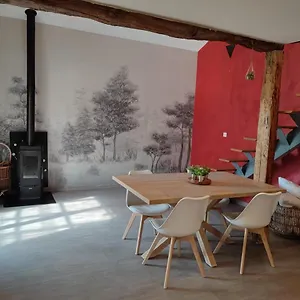 https://maison-au-calme-dans-un-petit-hameau.midi-pyreneeshotels.com